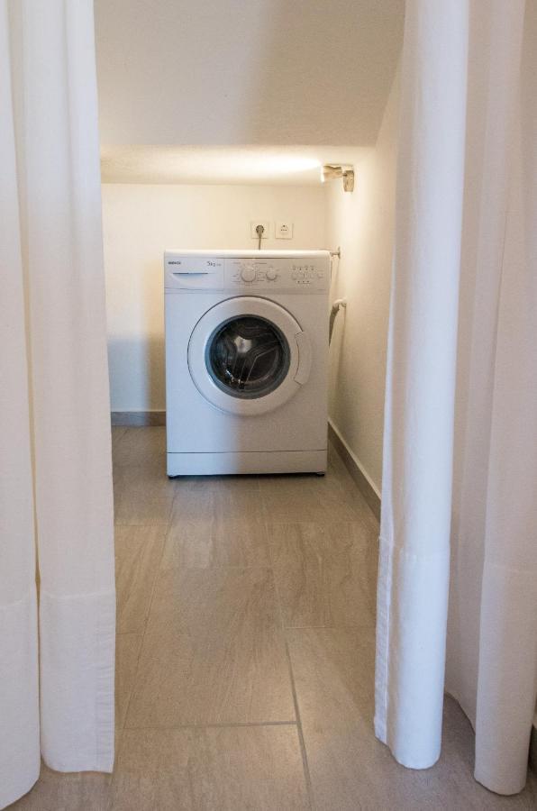 Milica Garden Apartment Prvic Sepurine Bagian luar foto
